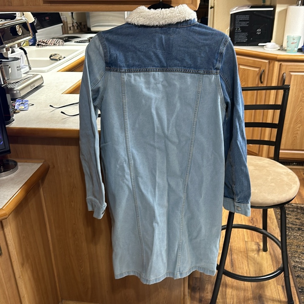 BLANKNYC Jean Jacket - Picture 6 of 6